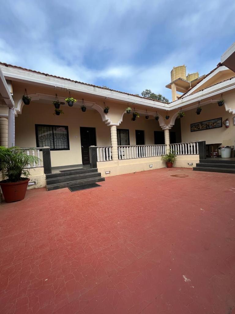 Vagator House Resort Goa Luaran gambar