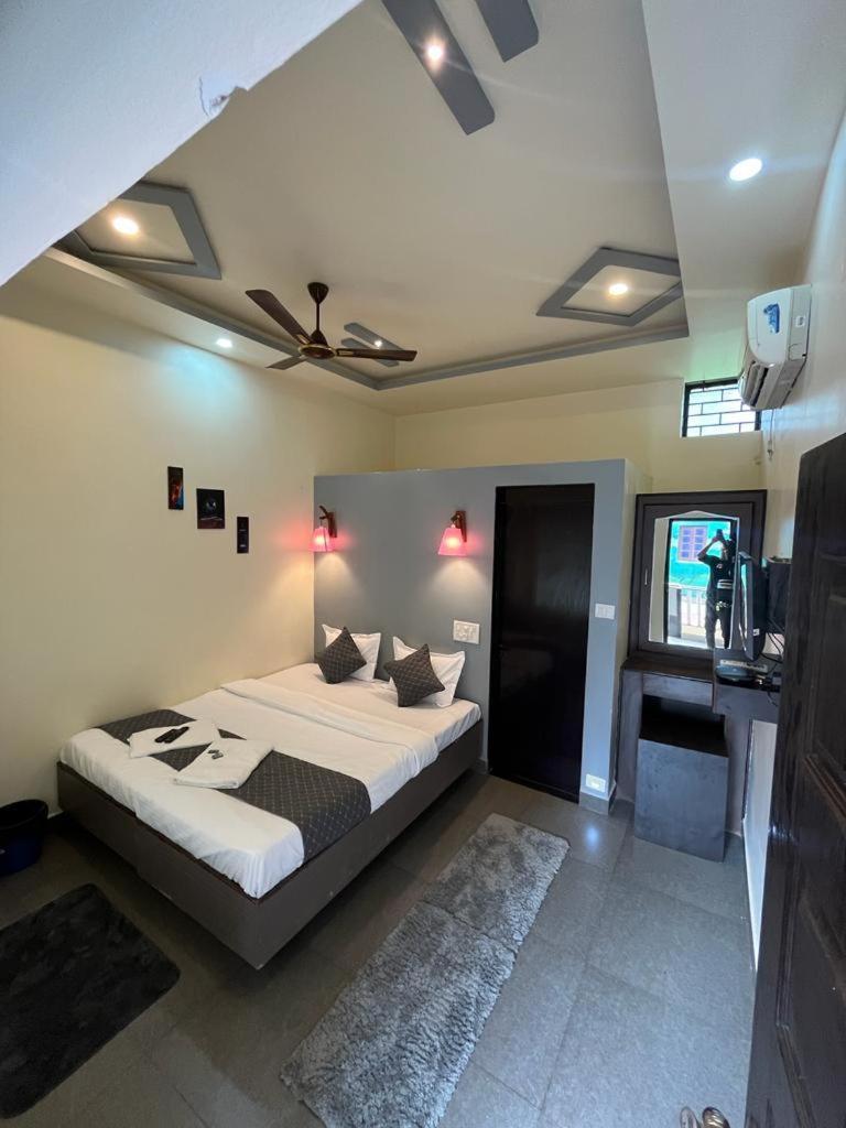Vagator House Resort Goa Bilik gambar