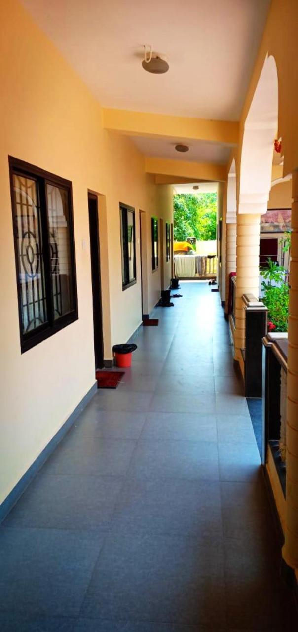 Vagator House Resort Goa Luaran gambar